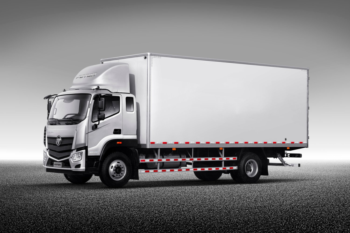 FOTON M 18