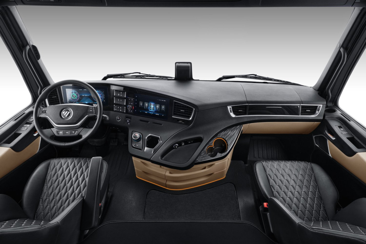 Foton Galaxy 1852 AMT